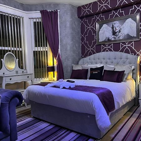 بلاكبول Delovely Hotel المظهر الخارجي الصورة