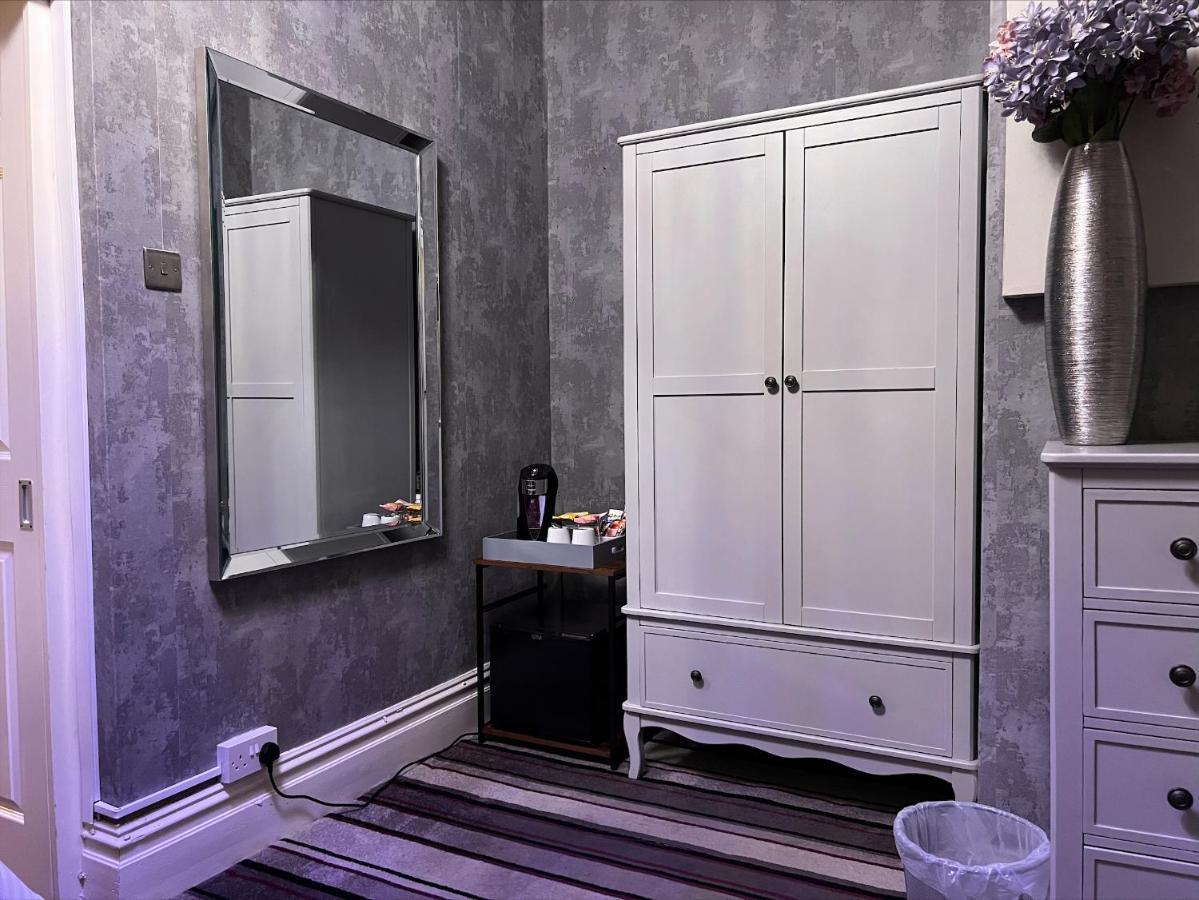 بلاكبول Delovely Hotel المظهر الخارجي الصورة